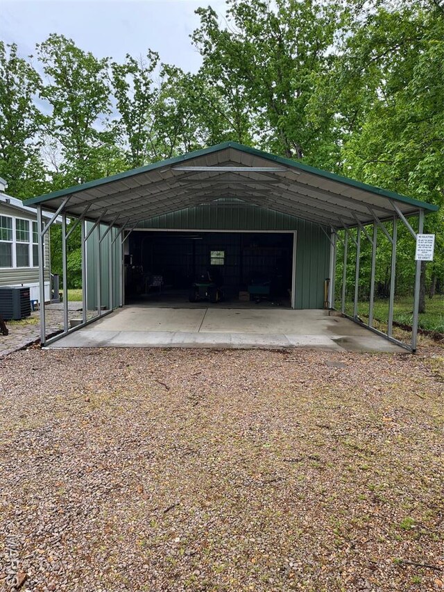 474 Bluffview Dr, Piedmont, MO 63957 - view of outdoor structure featuring central AC