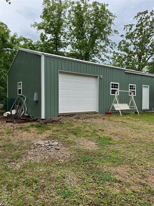 474 Bluffview Dr, Piedmont, MO 63957 - view of detached garage