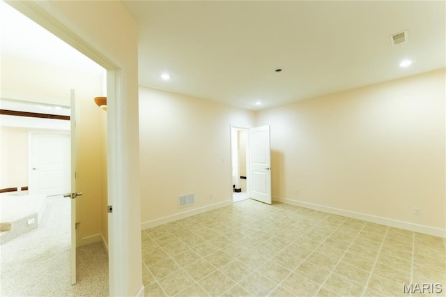 1025 Cobblestone Dr, Rolla, MO 65401 - unfurnished room featuring recessed lighting and baseboards