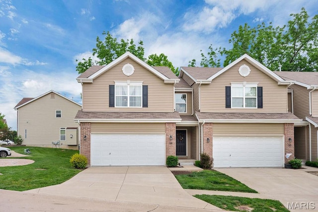 28 Loris Ln, Saint Charles, MO 63303