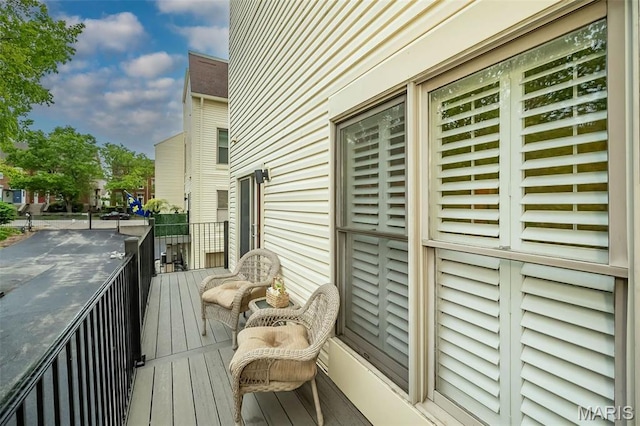 1040 Carroll St Unit 6, Saint Louis, MO 63104 - view of deck