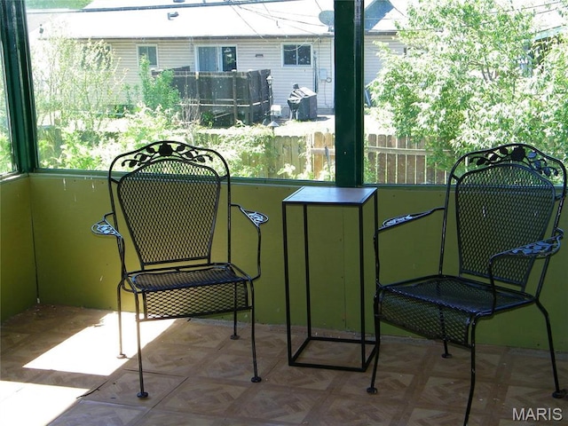 574 Coach Light Ln, Hazelwood, MO 63042 - balcony with a patio area