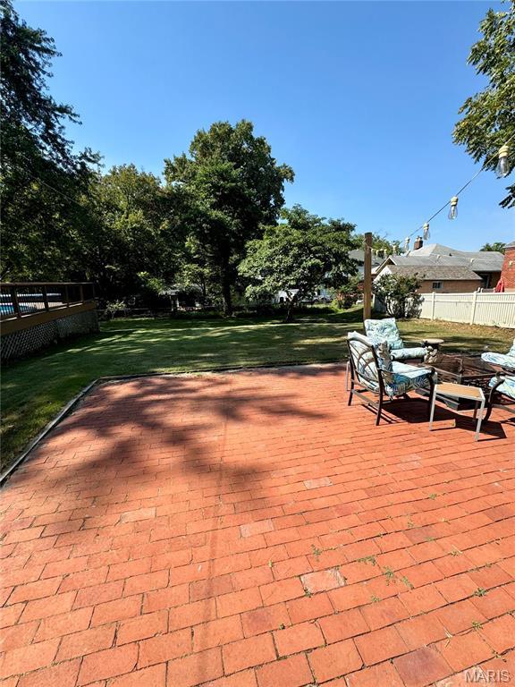 149 N Elizabeth Ave, Saint Louis, MO 63135 - view of patio / terrace