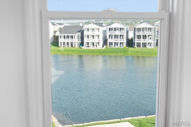2032 Tiber St, Saint Charles, MO 63301 - water view