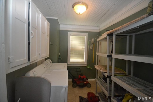 103 N Delaware Ave, Belleville, IL 62221 - laundry area with cabinet space, washing machine and dryer, baseboards, wood ceiling, and crown molding