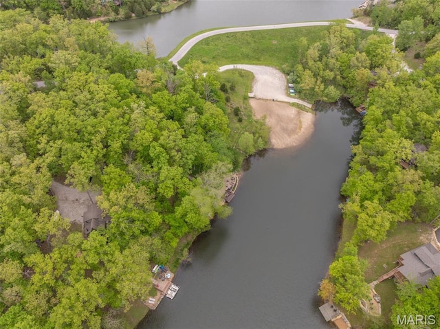2399 Kitzbuhl Bend Dr, Innsbrook, MO 63390 - aerial view of property's location featuring a large body of water