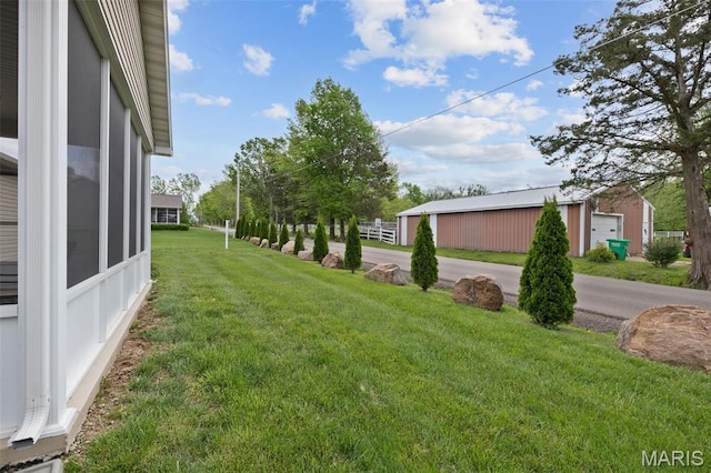 433 Cherry Creek Ln, Farmington, MO 63640 - view of grassy yard featuring an outbuilding