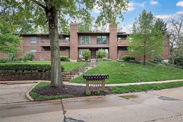 2013 Trailcrest Ln Unit 7, Saint Louis, MO 63122 - view of community with a yard