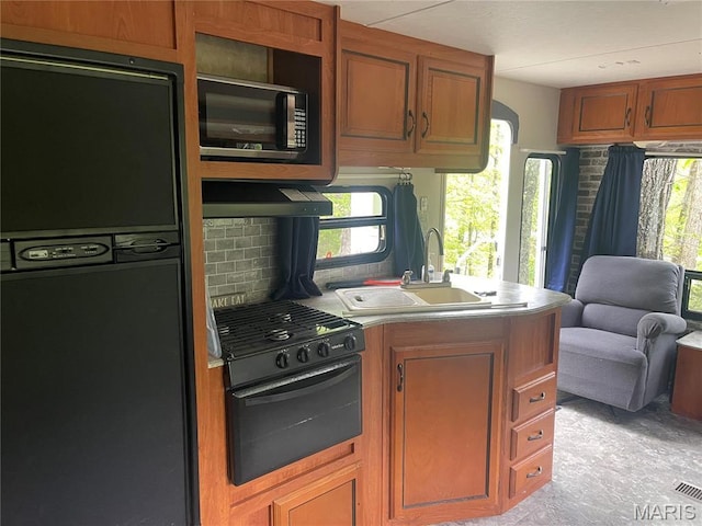 6049 Mccaleb Memorial Park Dr, French Village, MO 63036