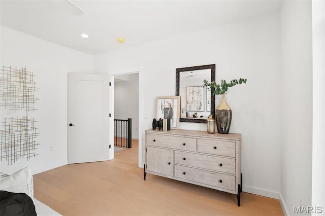 215 N Sarah St Unit 12, Saint Louis, MO 63108 - bedroom featuring light wood finished floors, baseboards, and recessed lighting