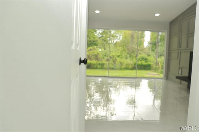 2530 N Waterford Dr, Florissant, MO 63033 - doorway with recessed lighting
