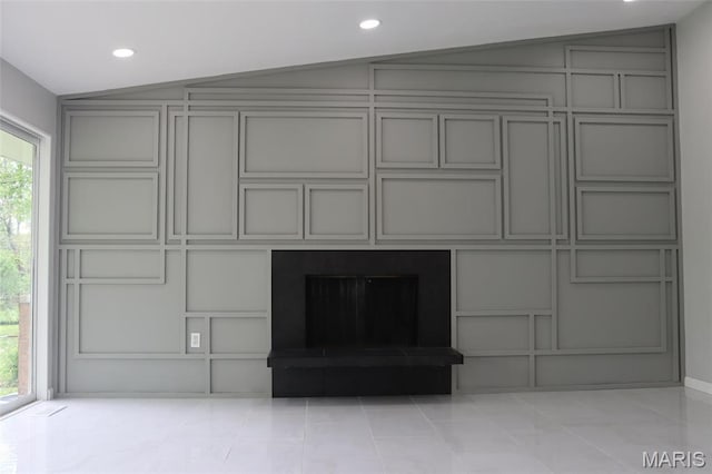 2530 N Waterford Dr, Florissant, MO 63033 - view of closet