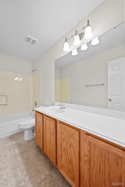 34 Bonhomme Richard Ct, Saint Charles, MO 63303 - photo 38