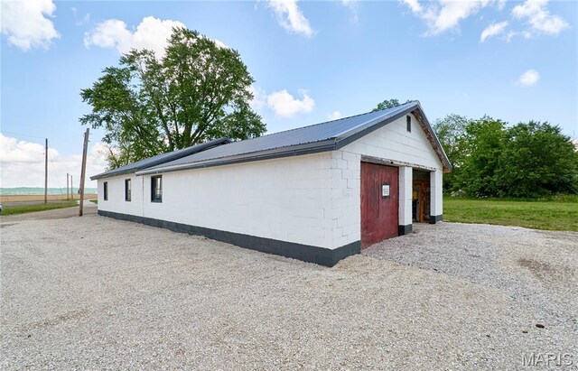 7210 Ell Rd, Saint Charles, MO 63301
