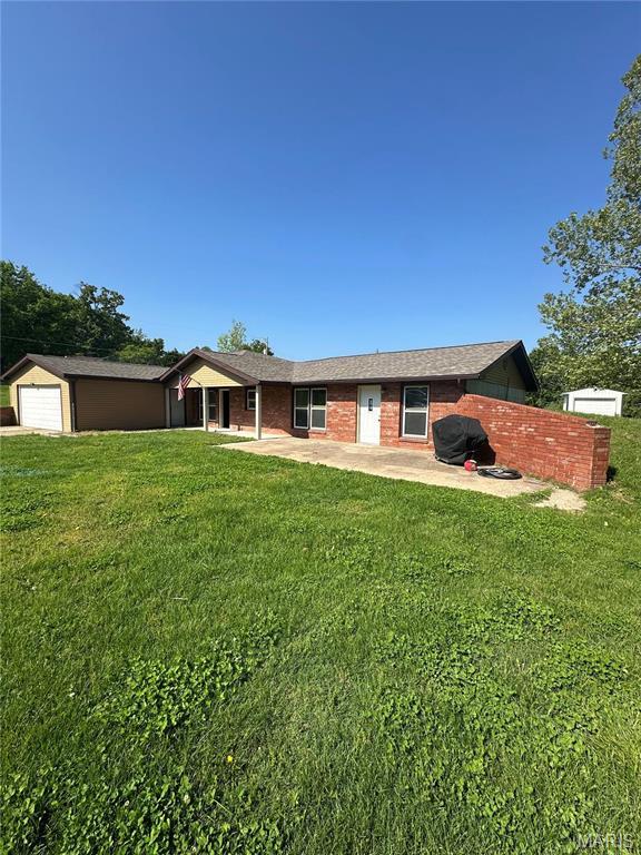 23225 Roulette Rd, Waynesville, MO 65583 - photo 1
