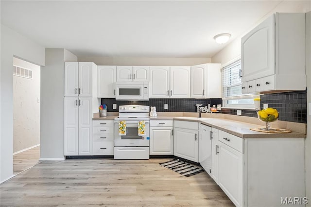 290 Patterson Ln, Florissant, MO 63031