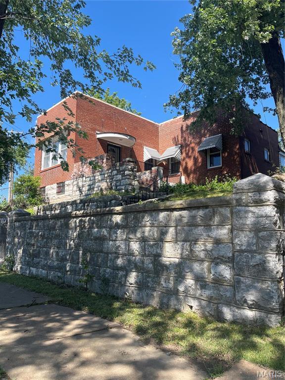 4640 Nebraska Ave, Saint Louis, MO 63111 - photo 2