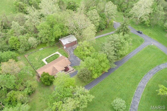 4051 Fleur De Lis Dr, Florissant, MO 63034 - photo 27