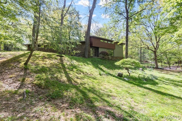 view of grassy yard