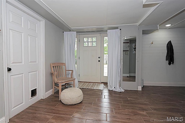 2754 Adeline Ave, Cape Girardeau, MO 63701 - entryway featuring wood tiled floors