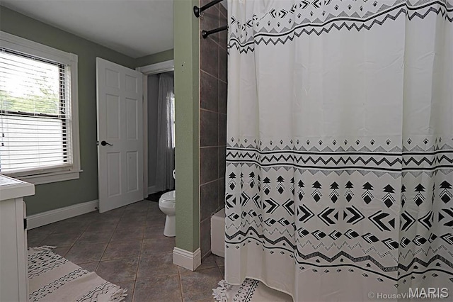 2754 Adeline Ave, Cape Girardeau, MO 63701 - full bath with tile patterned flooring, curtained shower, and vanity