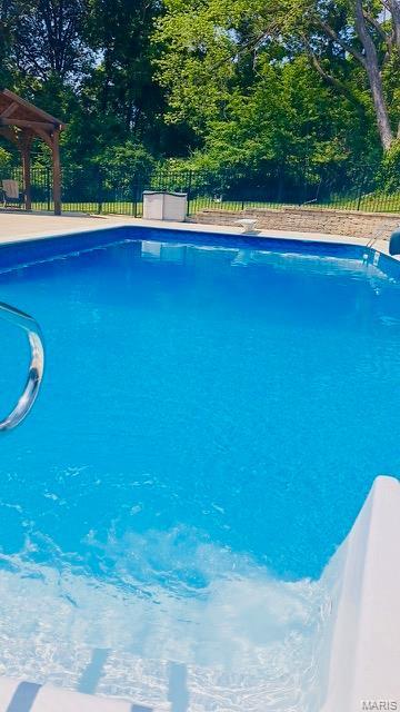 2754 Adeline Ave, Cape Girardeau, MO 63701 - view of outdoor pool