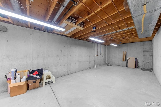 324 Trailview Ave, Saint Peters, MO 63376 - view of unfinished below grade area