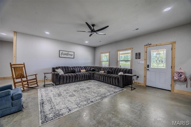 22950 Pin Oak Dr, Lebanon, MO 65536 - living room with concrete floors, a ceiling fan, recessed lighting, and baseboards
