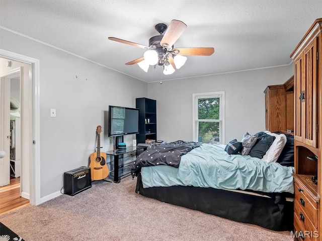 1101 Sunset Dr, Sullivan, MO 63080 - carpeted bedroom with crown molding, a ceiling fan, a textured ceiling, and baseboards