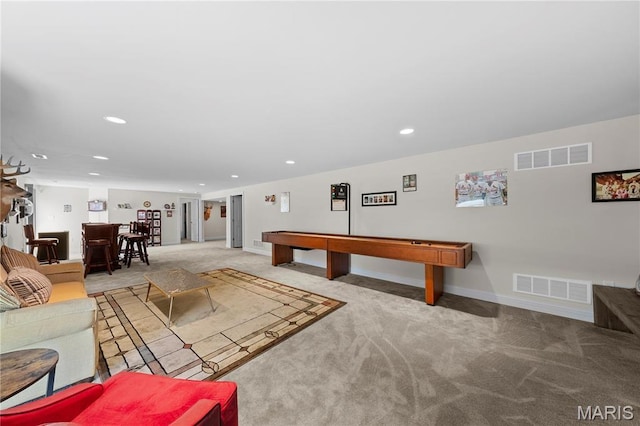 rec room with carpet flooring, baseboards, and recessed lighting