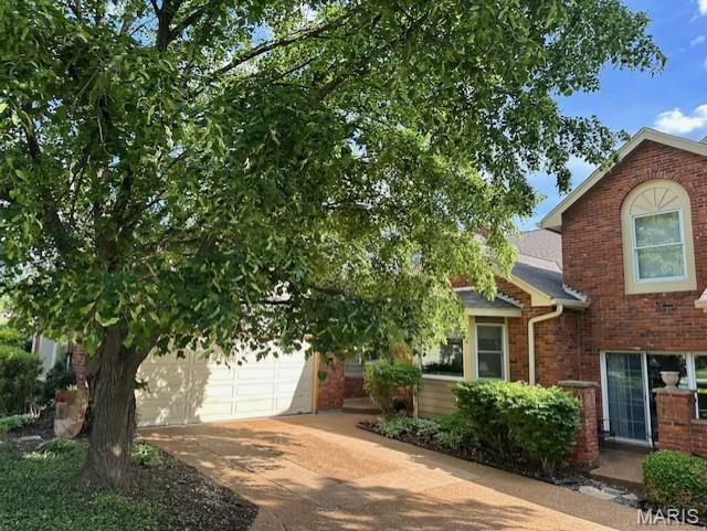 14300 Willow Spring Hill Dr, Chesterfield, MO 63017 - photo 3