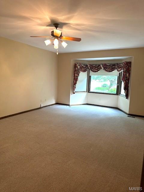 14300 Willow Spring Hill Dr, Chesterfield, MO 63017 - photo 20