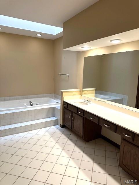 14300 Willow Spring Hill Dr, Chesterfield, MO 63017 - photo 25