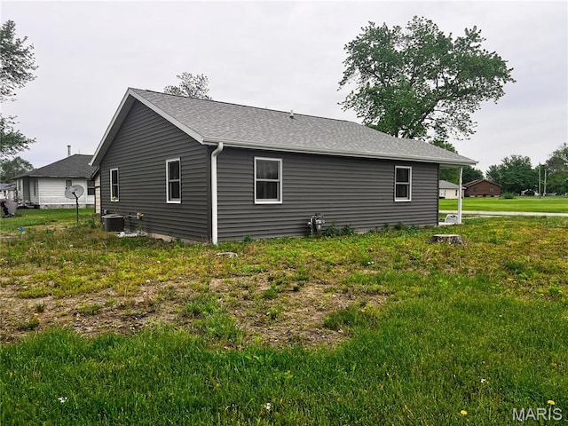 101 N Railroad St, Patoka, IL 62875 - photo 3