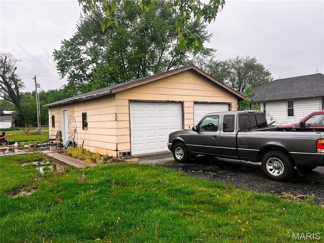 101 N Railroad St, Patoka, IL 62875 - photo 4