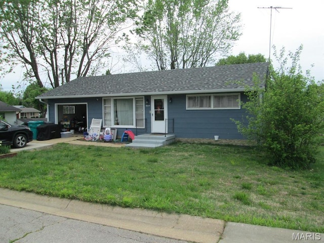 11 W S St, Gerald, MO 63037 - ranch-style home featuring a garage, a front lawn, a shingled roof, and concrete driveway