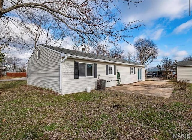 5108 S Gem Dr, High Ridge, MO 63049 - back of house with a patio area