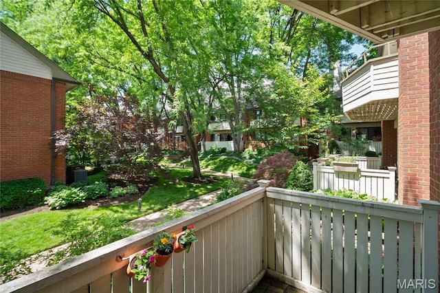 5567 Waterman Blvd Unit D, Saint Louis, MO 63112 - view of balcony