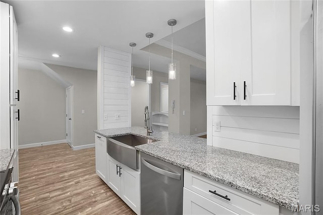 4250 Lindell Blvd Unit A, Saint Louis, MO 63108 - kitchen featuring dishwasher, a sink, white cabinetry, light wood-type flooring, and recessed lighting