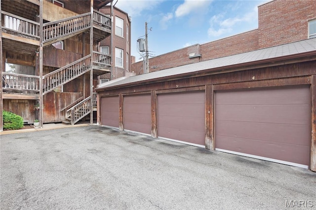 4250 Lindell Blvd Unit A, Saint Louis, MO 63108 - view of garage