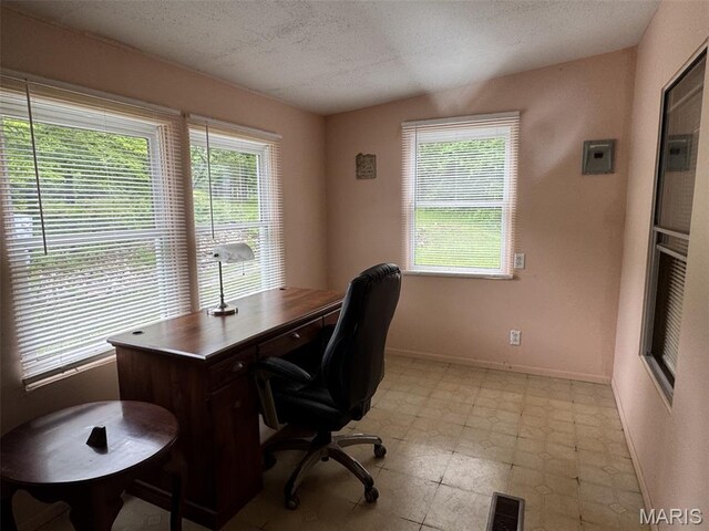 11050 Gingham Ln, Lebanon, MO 65536 - photo 6