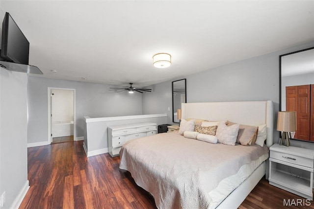 2005 Arsenal St, Saint Louis, MO 63118 - bedroom featuring wood finished floors and baseboards