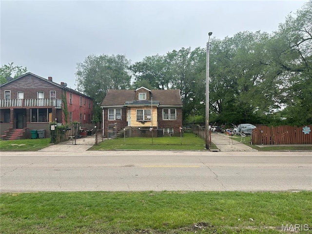 2024 Bond Ave E, St Louis, IL 62207 - photo 1