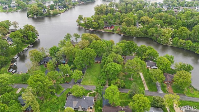 350 Barnett Dr, Edwardsville, IL 62025 - bird's eye view of a large body of water and a tree filled landscape