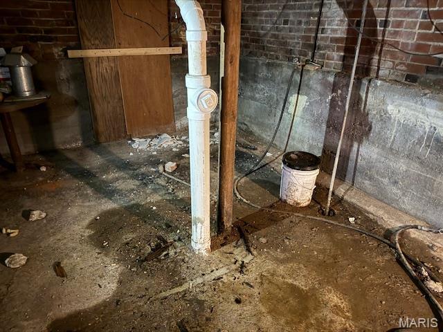 3936 Cook Ave, Saint Louis, MO 63113 - view of basement