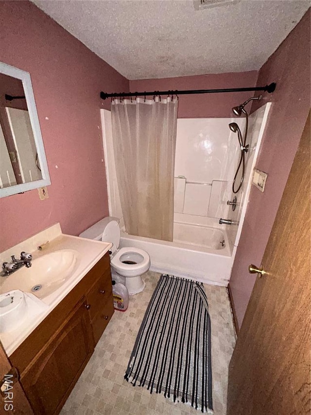 1923 Ridgeway Dr, Arnold, MO 63010 - full bath with vanity, a textured ceiling, shower / bathtub combination with curtain, and toilet