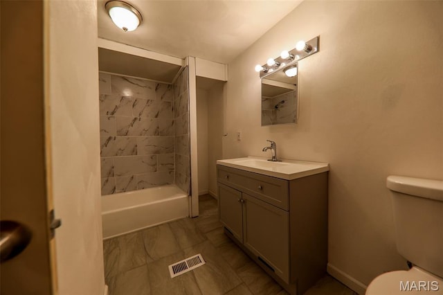 226 N 8th St, Belleville, IL 62220 - bathroom with toilet, vanity, and tub / shower combination