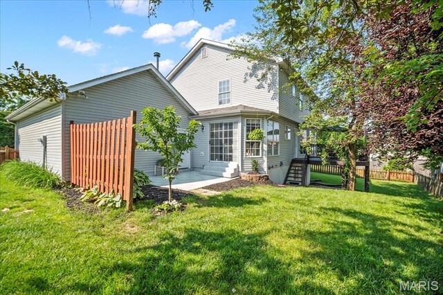 300 Wildberry Ln, Saint Charles, MO 63304 - rear view of house featuring entry steps