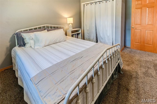 511 E Wilson St, Beckemeyer, IL 62219 - carpeted bedroom featuring baseboards