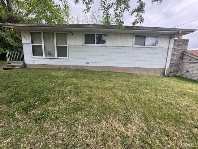 2403 Gardner Dr, Saint Louis, MO 63136 - photo 1